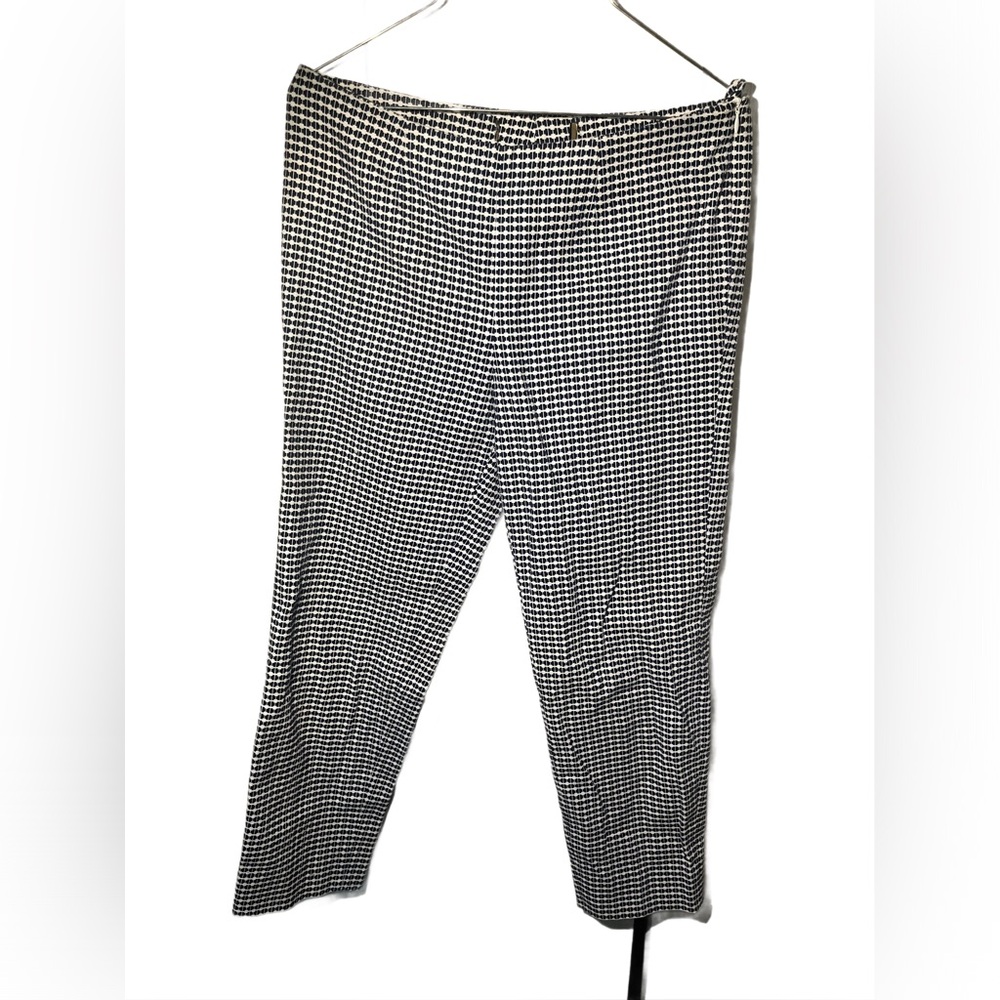 White and Blue Pantsuit with Slim Fit and Woven Fabric